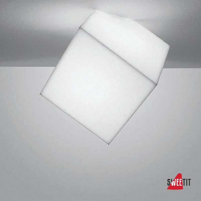 Светильник настенно-потолочный Artemide Edge parete/soffitto 30 1293010A