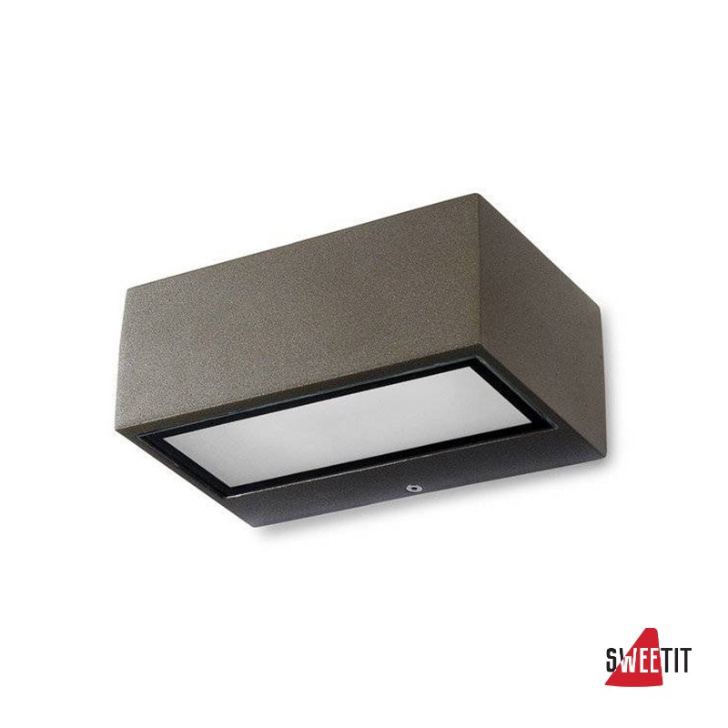 Настенный уличный светильник Leds C4 Nemesis 05-9800-J6-CL